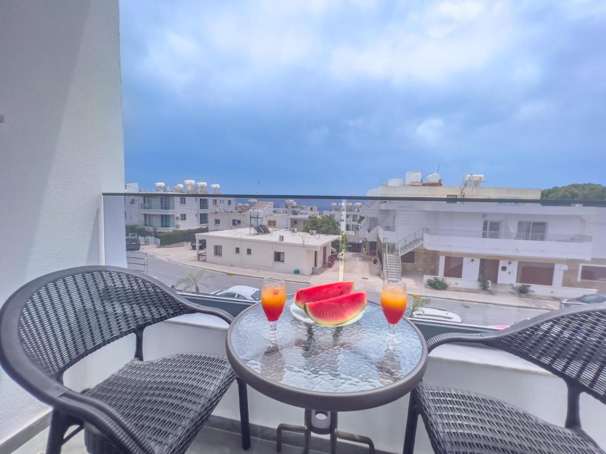Giorgis Luxury Apartments Ayia Napa Exterior photo